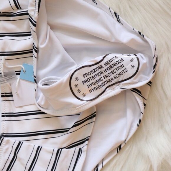 NWT Black & White Stripe High Waist Bikini Set Size Small - Picture 4 of 8